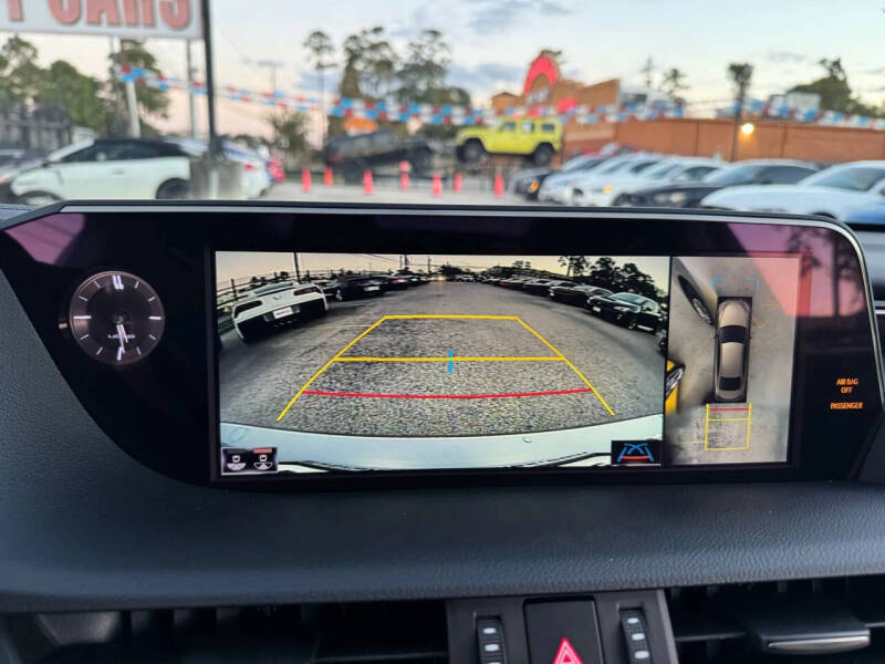 2021 Lexus ES 350 Ultra Luxury