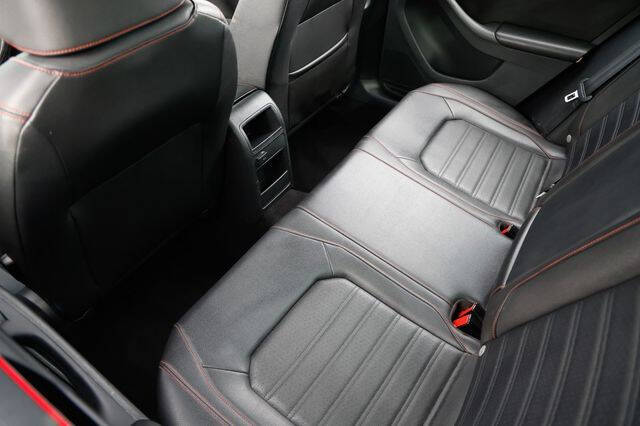 2017 Volkswagen Jetta 2.0T GLI