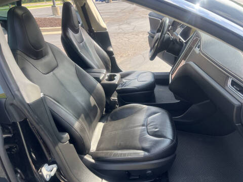 2014 Tesla Model S 85