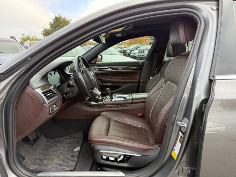 2016 BMW 7 Series 750i