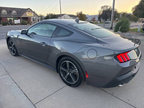 2024 Ford Mustang EcoBoost