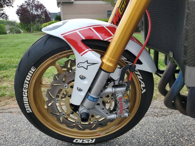 2006 Yamaha YZF-R1M