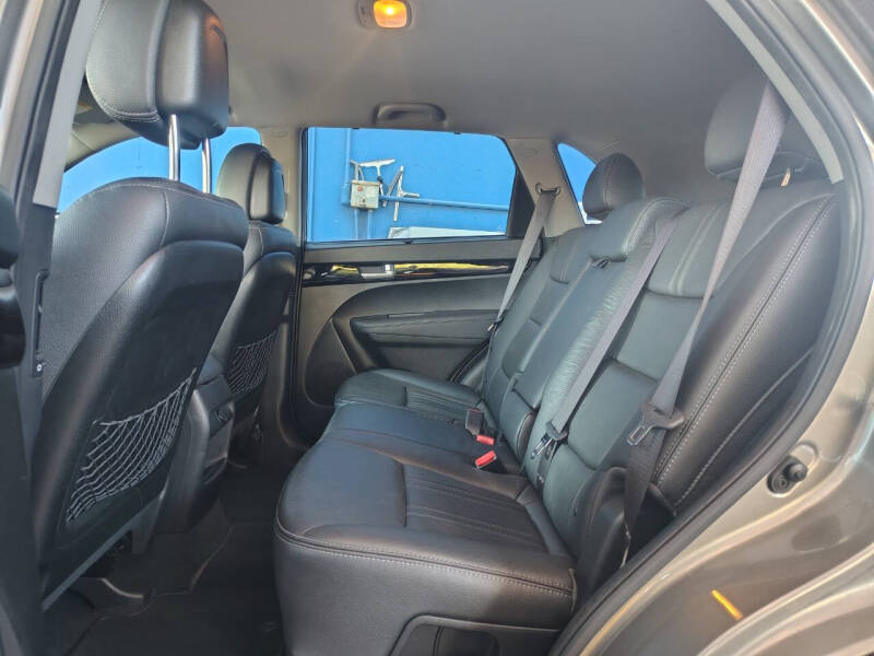 2015 Kia Sorento LX