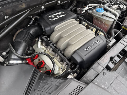 2012 Audi Q5 3.2 quattro Premium Plus