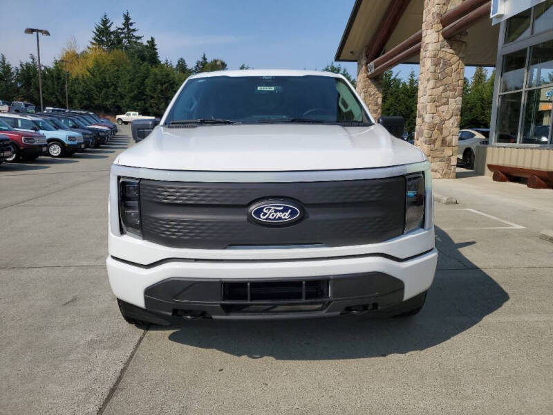 2025 Ford F-150 Lightning XLT