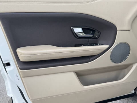 2018 Land Rover Range Rover Evoque SE