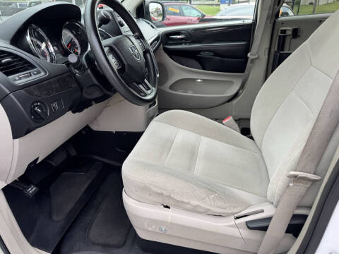 2014 Dodge Grand Caravan SE