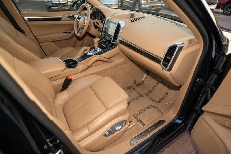 2017 Porsche Cayenne