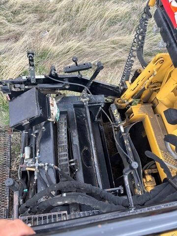 2000 Caterpillar AP1000B