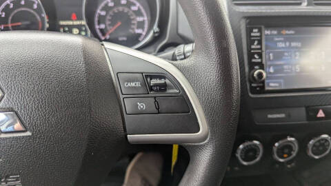 2019 Mitsubishi Outlander Sport LE