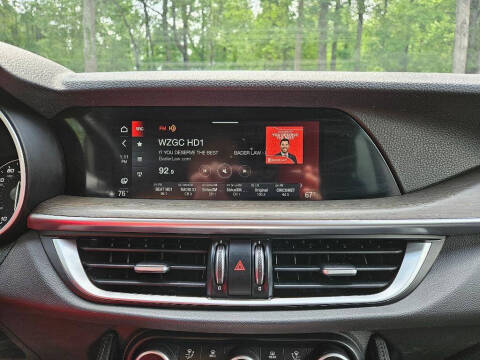 2022 Alfa Romeo Stelvio Ti