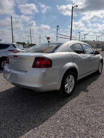 2012 Dodge Avenger SXT
