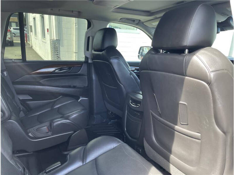 2019 Cadillac Escalade Premium Luxury