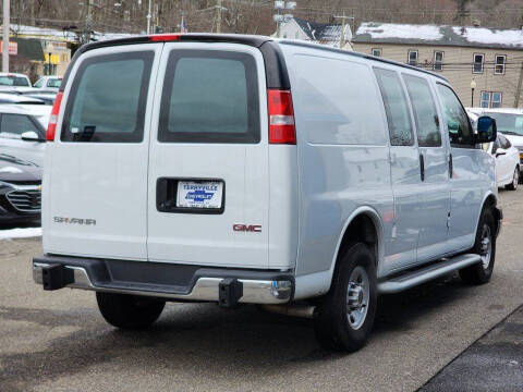 2022 GMC Savana 2500