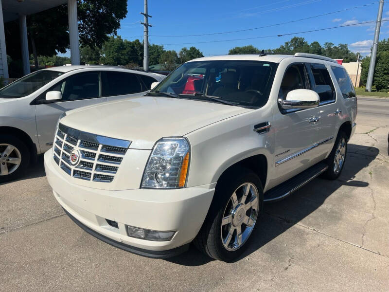 2012 Cadillac Escalade Luxury
