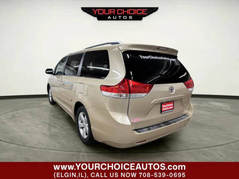 2012 Toyota Sienna LE 8-Passenger