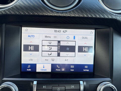 2022 Ford Mustang EcoBoost