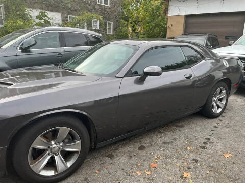 2016 Dodge Challenger SXT