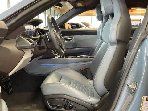 2022 Audi e-tron GT quattro Prestige