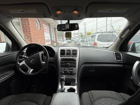 2011 GMC Acadia SLE