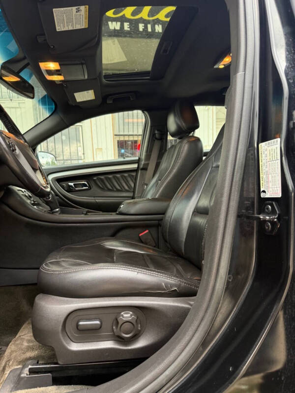 2013 Ford Taurus SEL