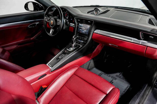 2019 Porsche 911 Targa 4S