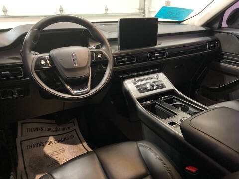 2022 Lincoln Aviator Standard