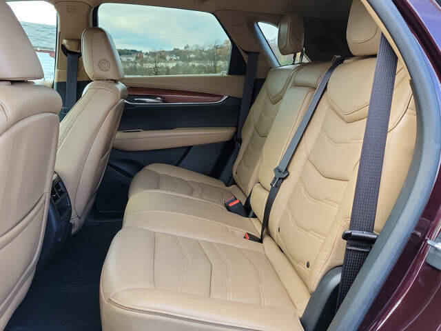 2017 Cadillac XT5 Platinum