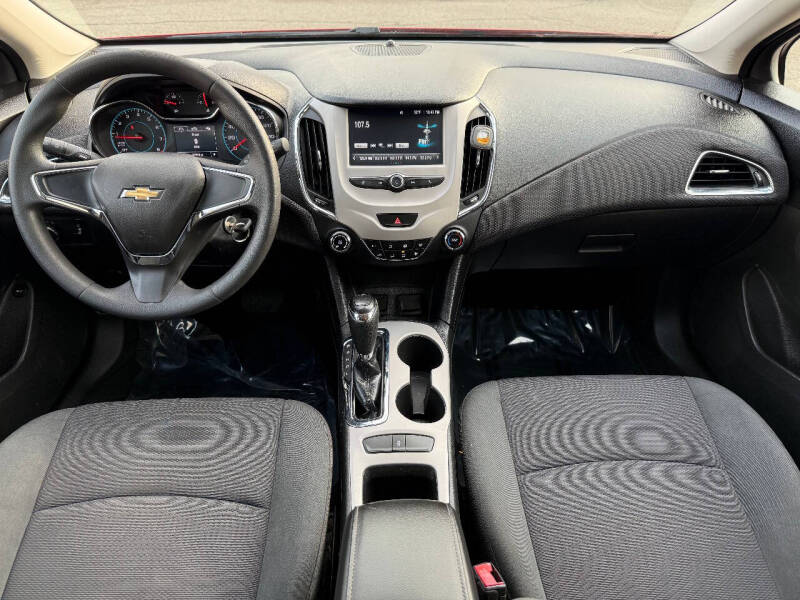 2017 Chevrolet Cruze LS Auto