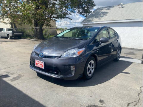 2015 Toyota Prius for sale at Dealers Choice Inc in Farmersville CA