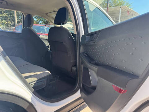2020 Ford Escape S