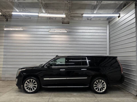 2019 Cadillac Escalade ESV Luxury