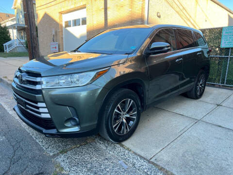 2019 Toyota Highlander for sale at Bluesky Auto Wholesaler LLC in Bound Brook NJ