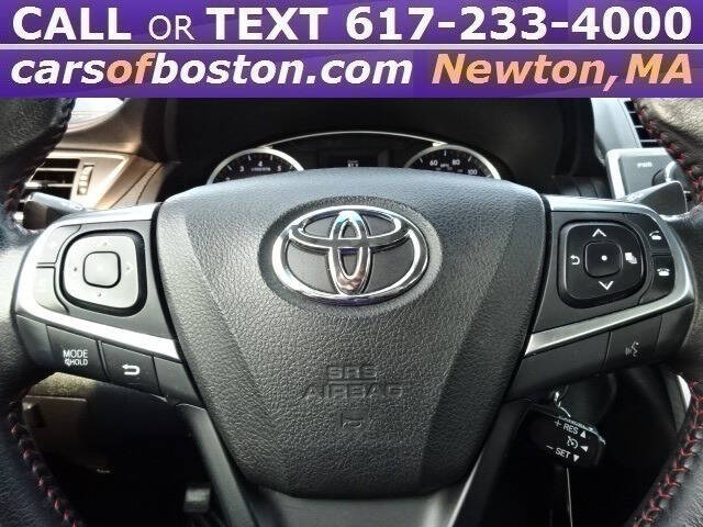 2017 Toyota Camry SE