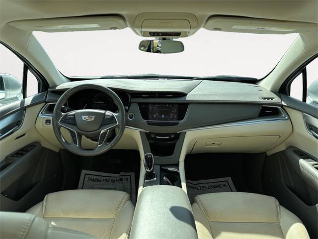 2018 Cadillac XT5 Luxury