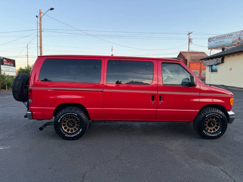 2006 Ford E-Series E-350 SD XLT