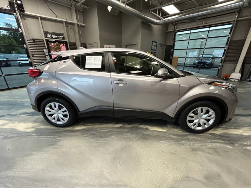 2020 Toyota C-HR LE