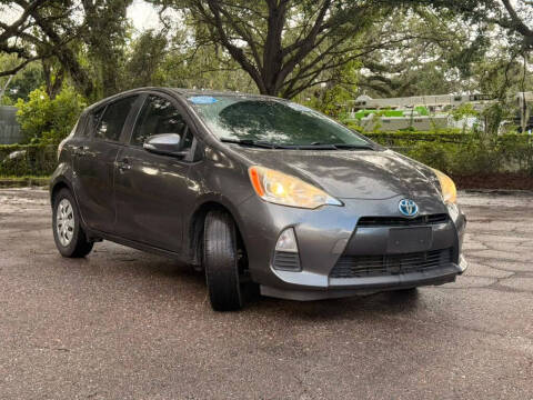 2014 Toyota Prius c Two