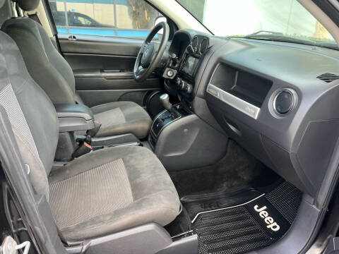 2016 Jeep Compass Sport