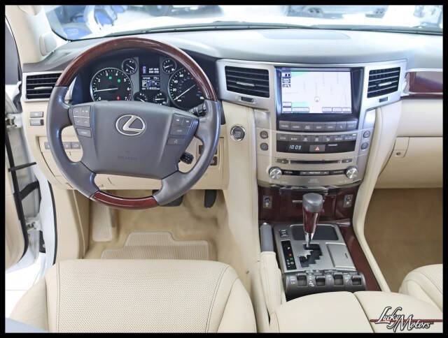 2014 Lexus LX 570