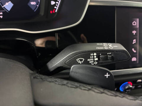 2021 Audi Q3 quattro S line Premium 45 TFSI