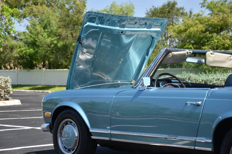 1971 Mercedes-Benz 280-Class