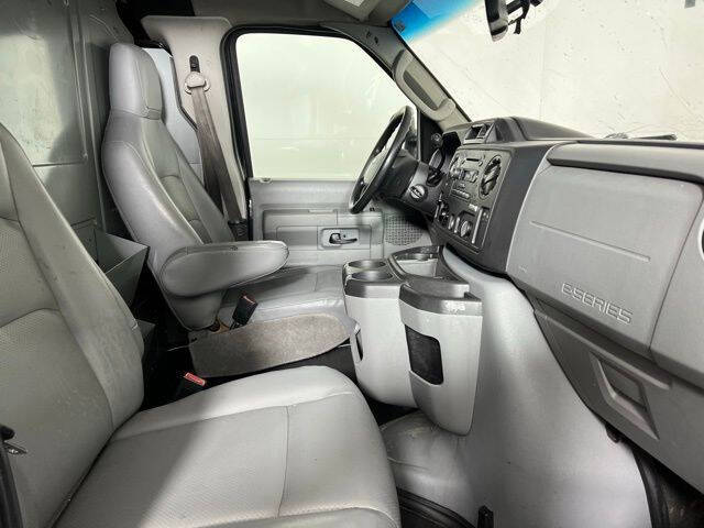 2013 Ford E-Series E-150