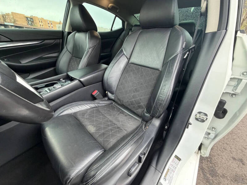2017 Nissan Maxima