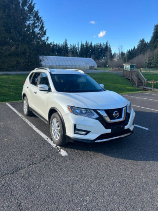 2017 Nissan Rogue SV