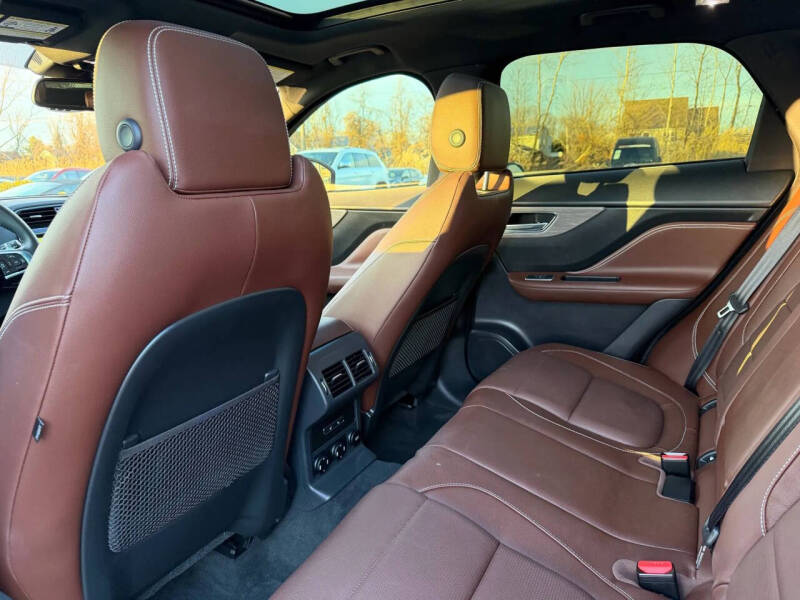 2018 Jaguar F-PACE S