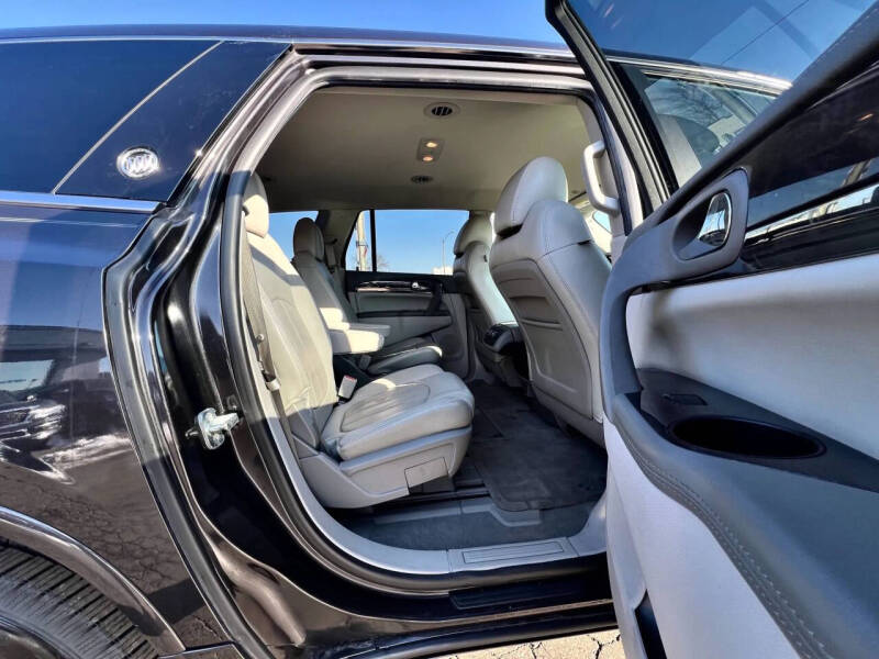 2017 Buick Enclave Leather