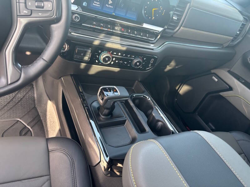 2024 Chevrolet Silverado 1500 ZR2