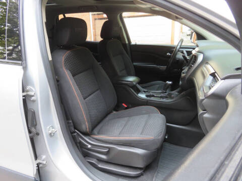 2017 GMC Acadia SLE-2