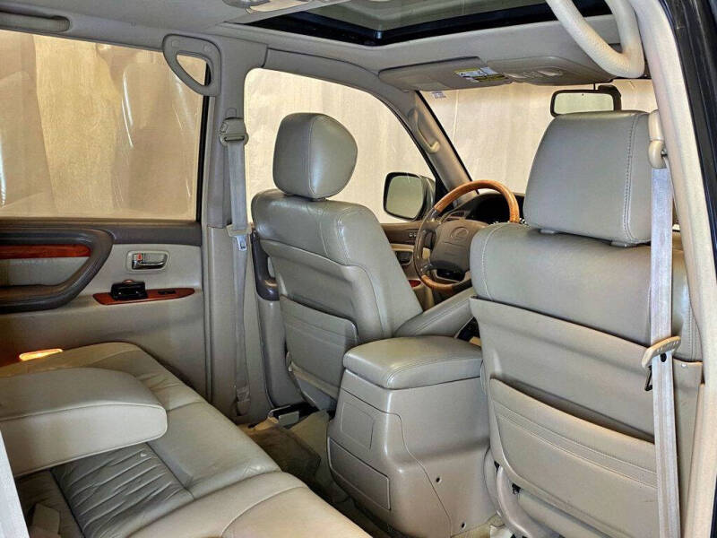 2000 Lexus LX 470
